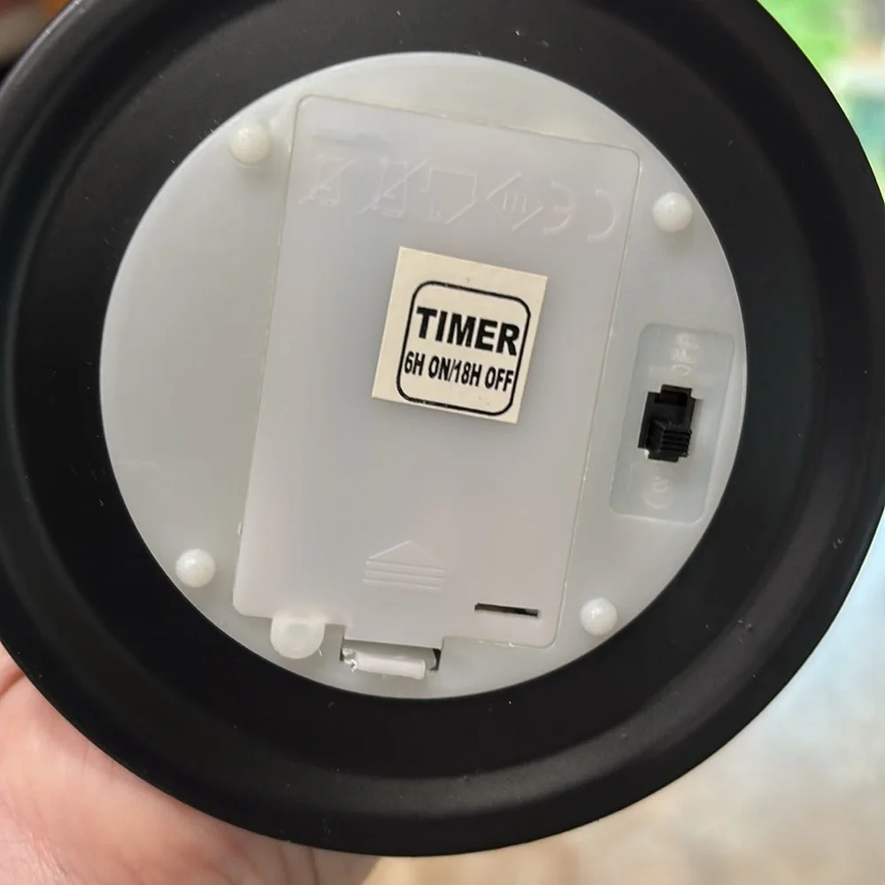 Used Battery-Operated Small Lamp with timer